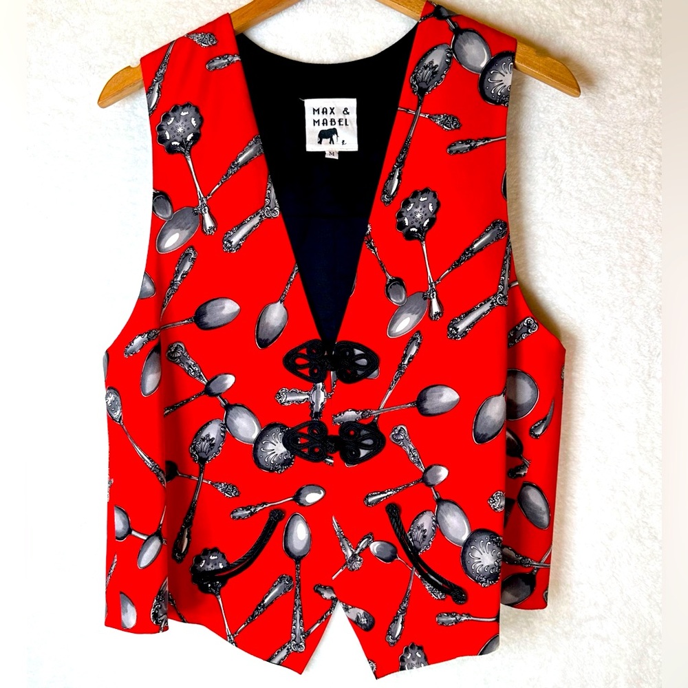 Max & Mabel Vtg Kimono tapestry 100% Silk red spoon pattern Vest Medium